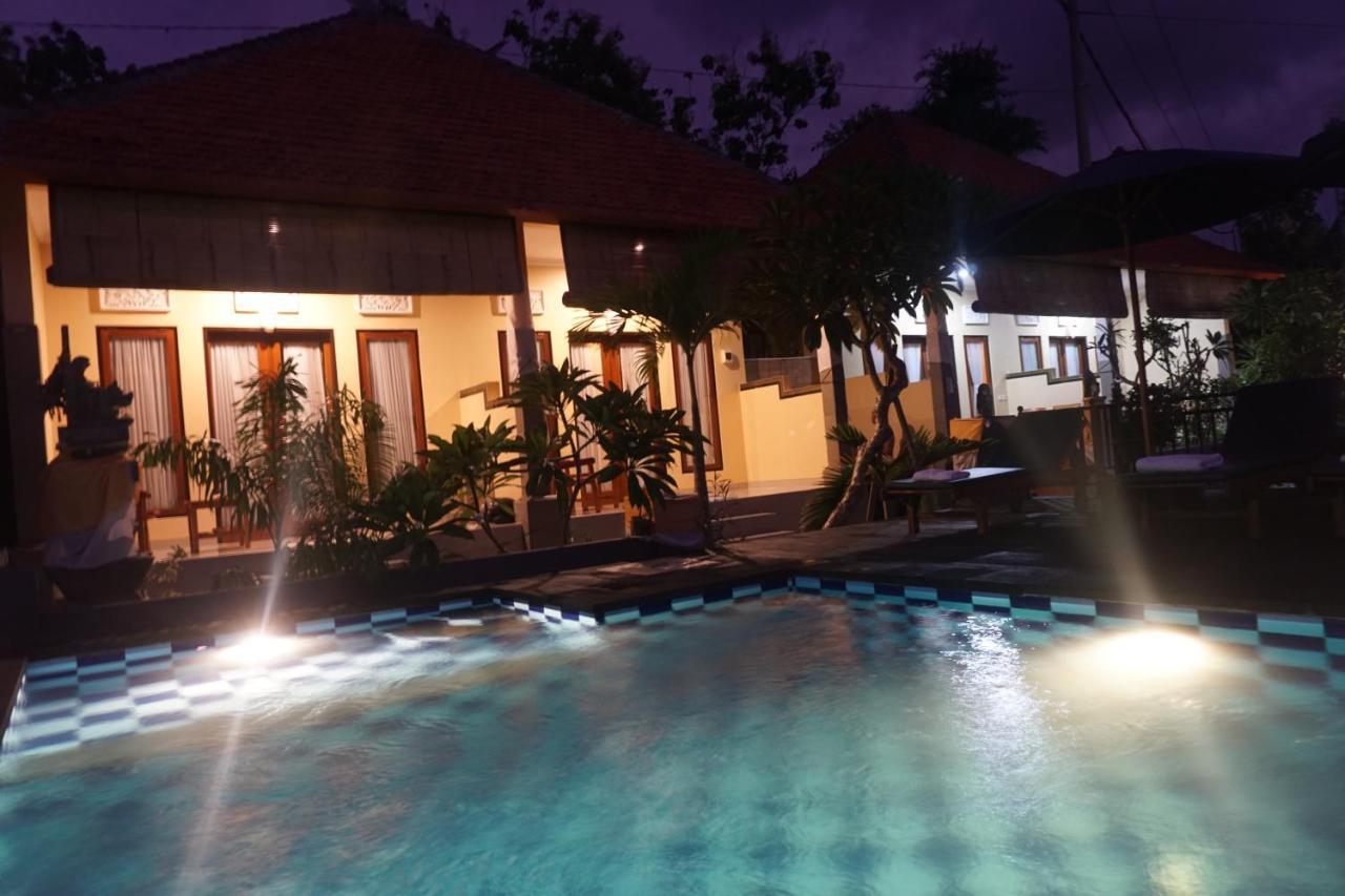 Balibal Bungalow Toyapakeh Exterior photo